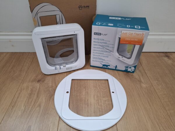 Just Cat Flaps, cat flap in wall, wall cat flap, microchip cat flap eastbourne, eastbourne cat flap fitted, cat flap fitter, cat flap fitted, wall mounted cat flap, wall cat flap installer, microchip cat flap, how to fit a cat flap through a wall, handyman to fit cat flap, ben cat flap fitter, petsafe, locking staywell cat flap, catflaps, pet doors, petdoors, petdoor, dog door, doggie door, remove cat flap, clear cat flap, polycarbonate cat flap, long lasting cat flap, microchip cat flap